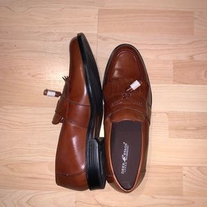 Men’s Brown Dress Shoes